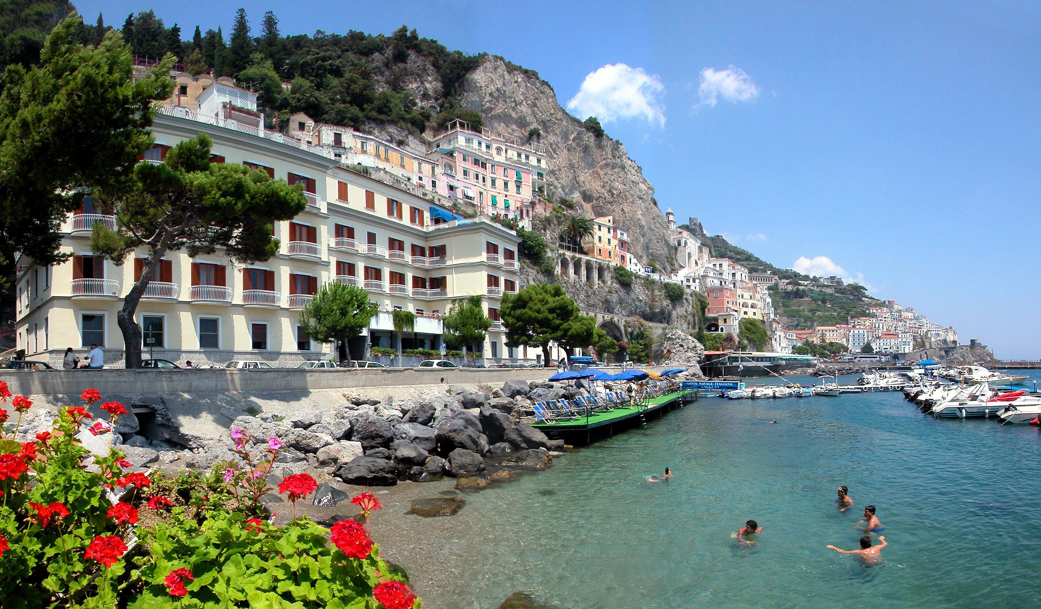 Hotel La Bussola Amalfi Exterior foto