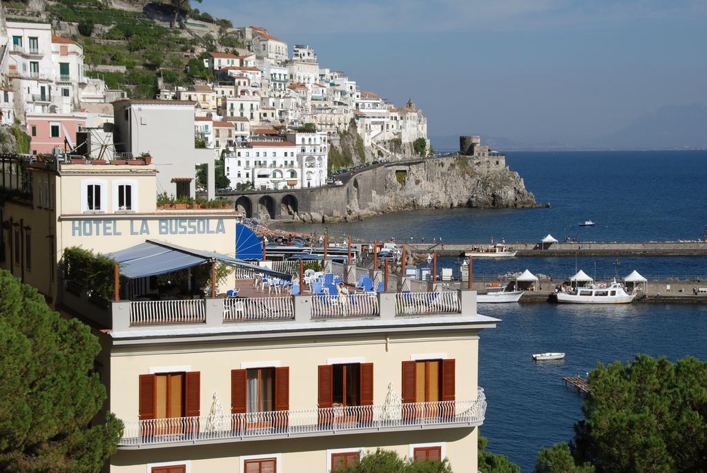 Hotel La Bussola Amalfi Exterior foto